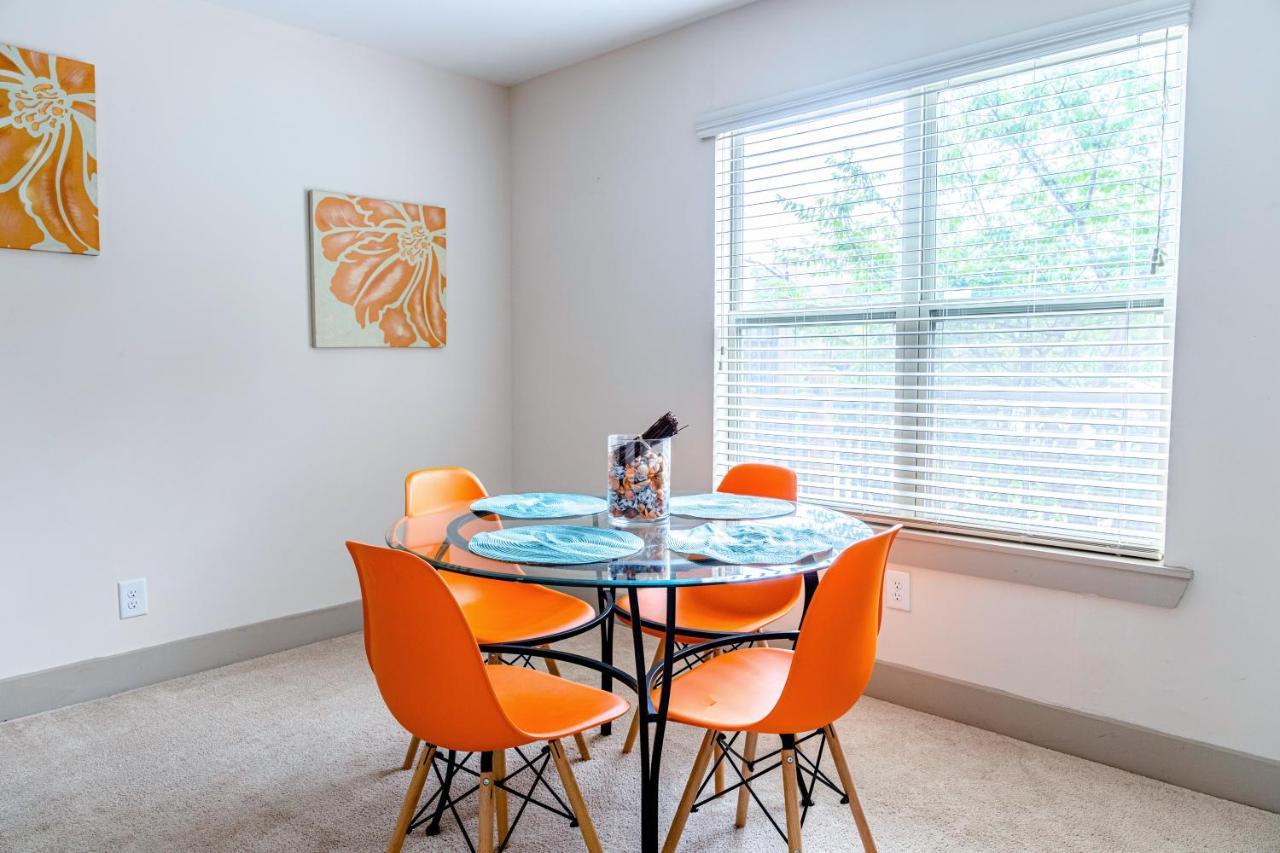 Cozy Townhouse In The Heart Of The City! Atlanta Exterior photo